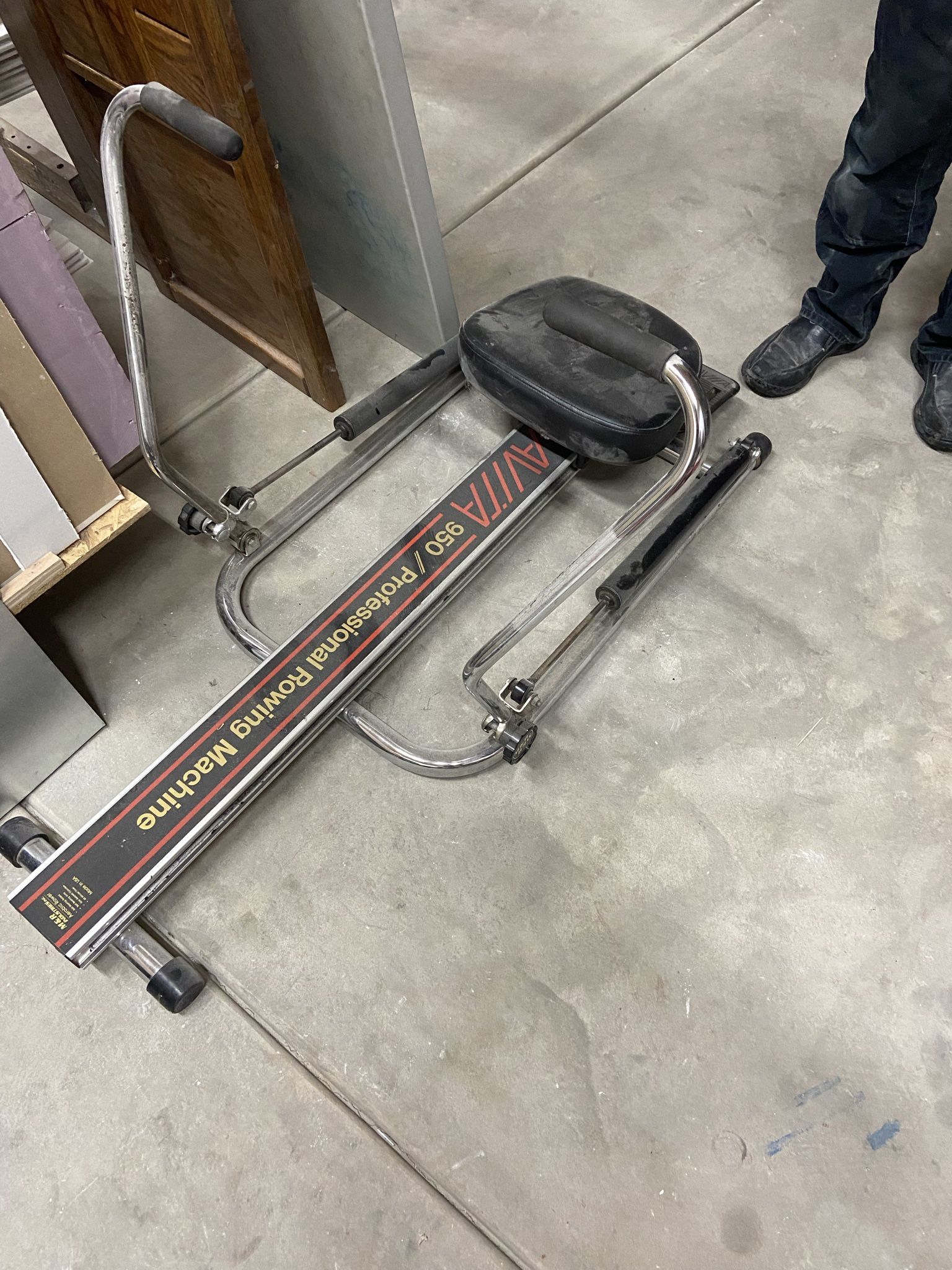 Manual Rowing Machine