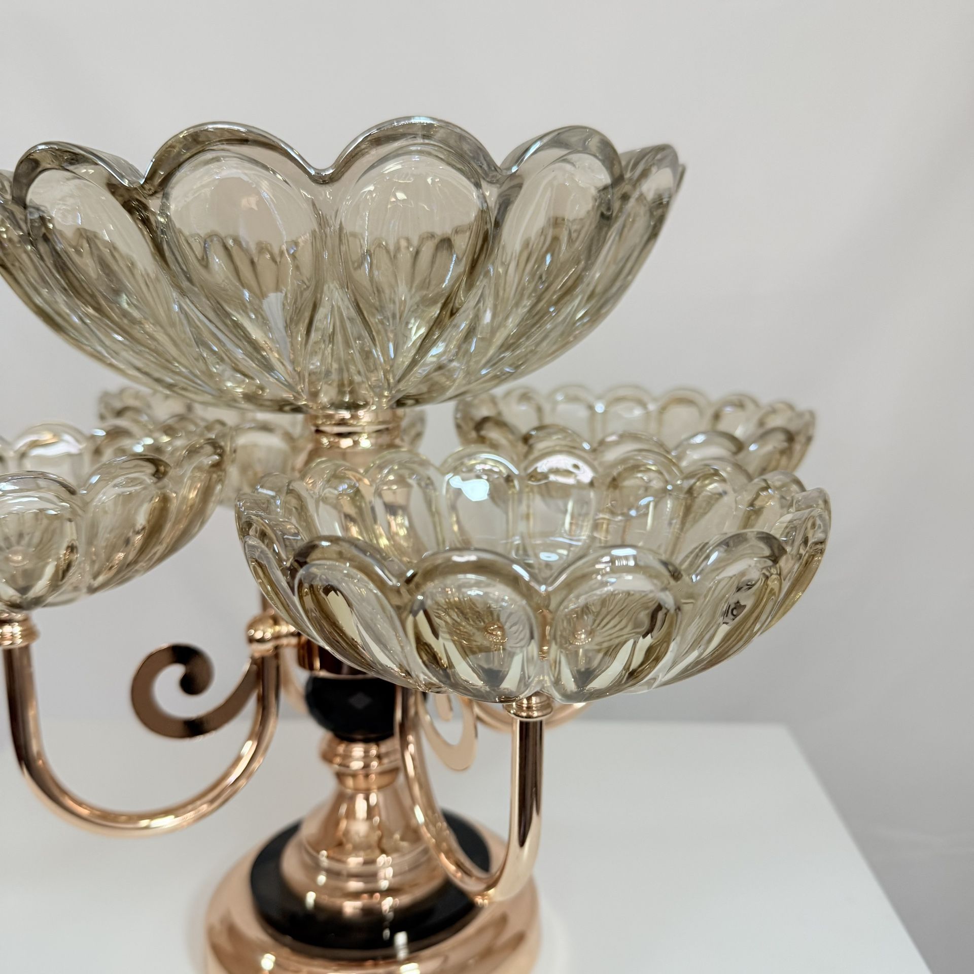 Luxury Rotating Glass Fruit Bowl with Rose Gold Base – Multi Tier Decorative Serving Stand