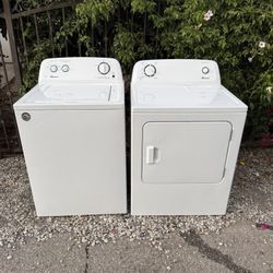 Amana Washer And Electric Dryer Like New 🕊️