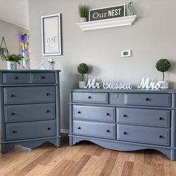 ✨🩶Gorgeous Solid Oak Dresser Set🩶✨