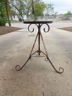 Vintage 3 legged wrought iron plant stand