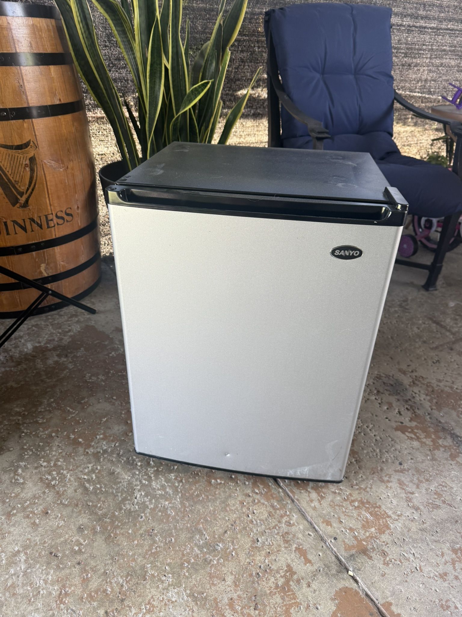 Mini Fridge