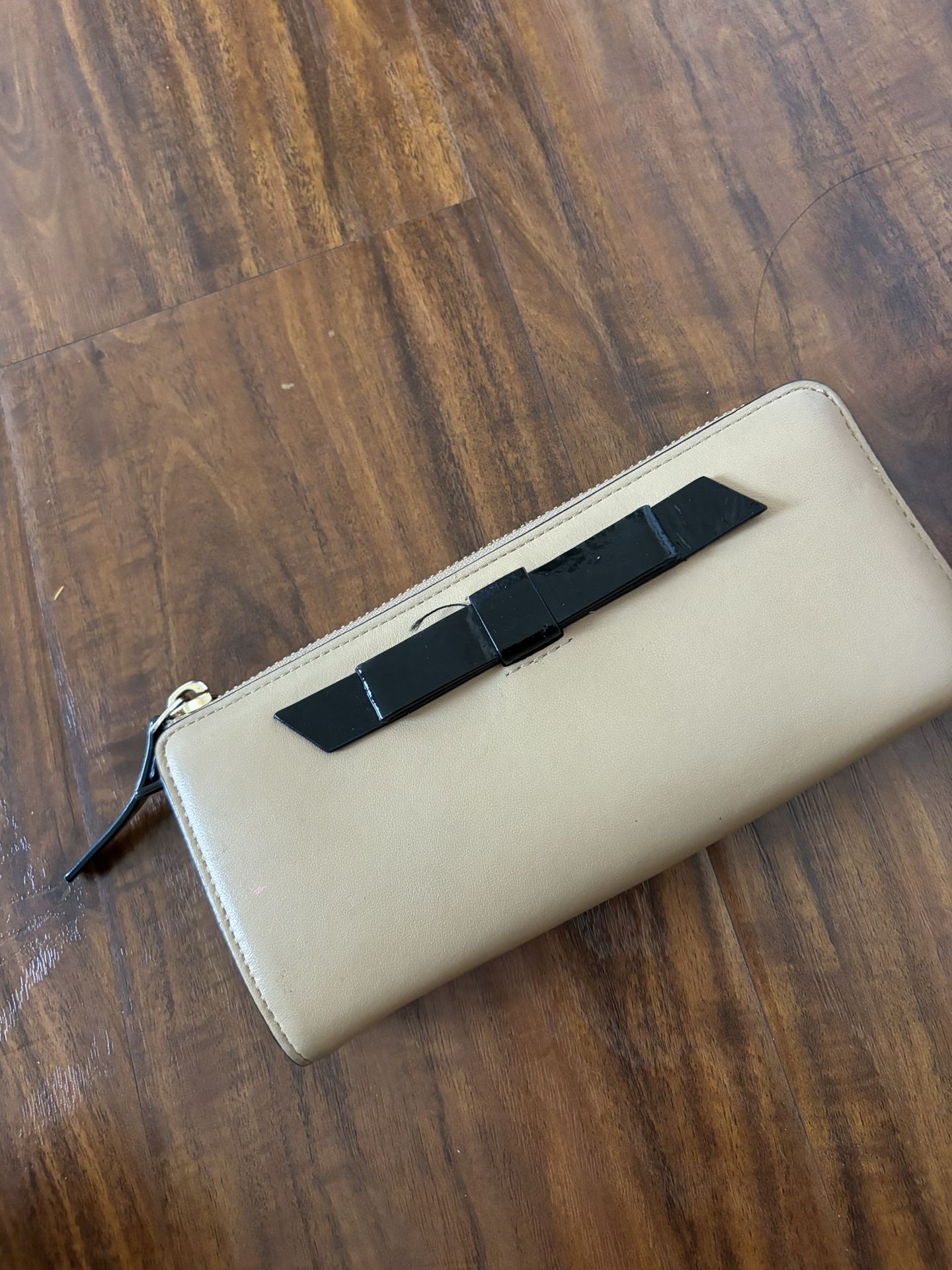 Kate Spade Bow Wallet