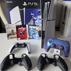 PS5 SLIM DIGITAL: 3 JUEGOS / 2 MANDOS + PROTECTORES Y BASE DE CARGA