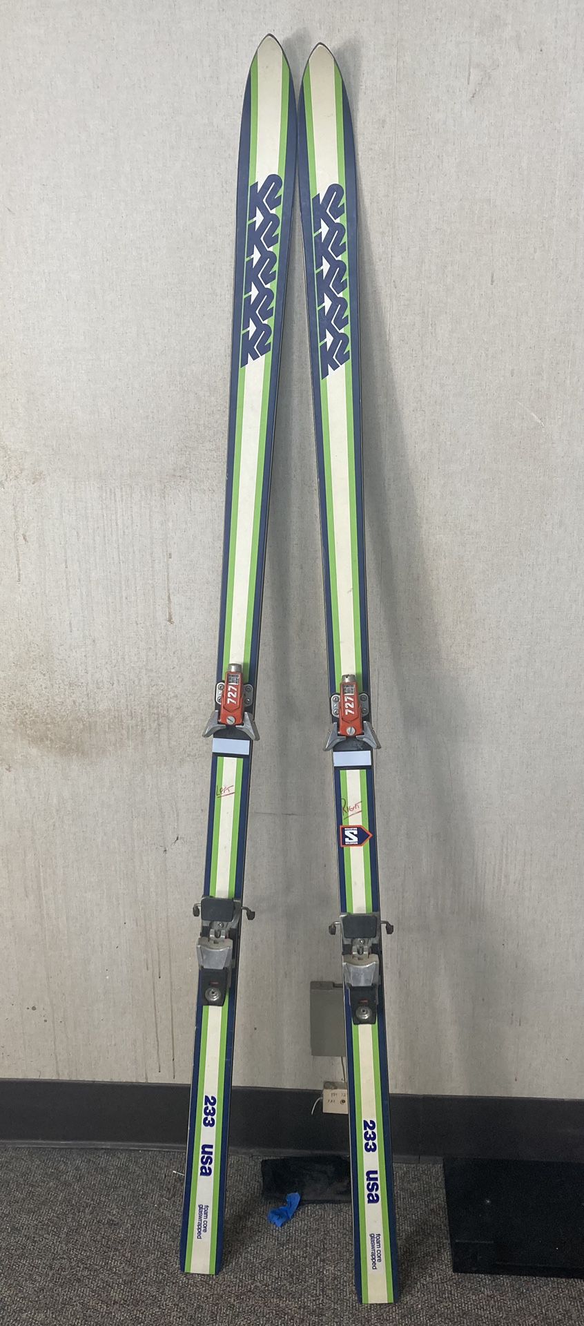 Vintage K2 233 Skis W/ Salomon Bindings