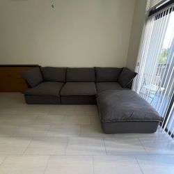 Gray Cloud Sectional (BRAND NEW)