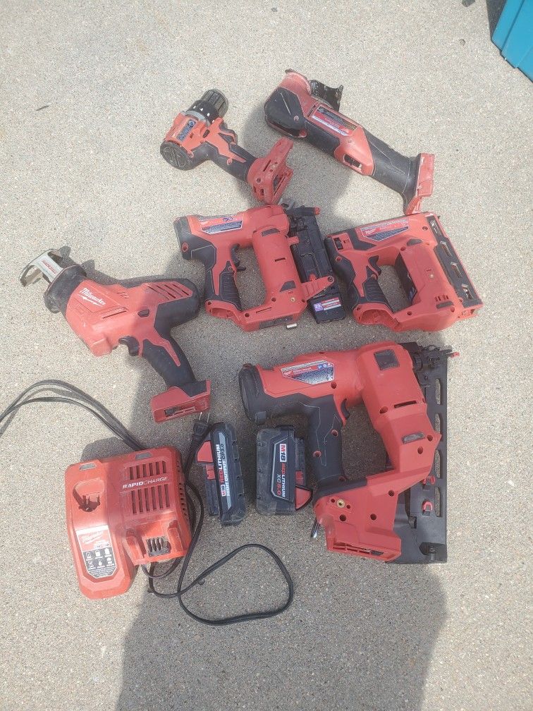 Milwaukee Tools