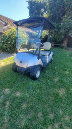 2022 Yamaha golf cart 48v