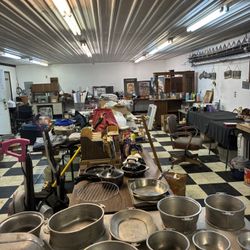 Huge Garage Sale This Thursday Friday And Saturday 7am Til 5pm