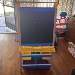 Easel
