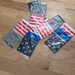 6-  USA FLAG July 4th 🇺🇸 FATHERS DAY Plastic Table Cloths. 