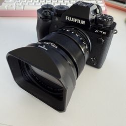 Fujifilm XT5 + 18-55mm Kit Lens + 16mm Lens + 67mm Glimmerglass 1 Lens