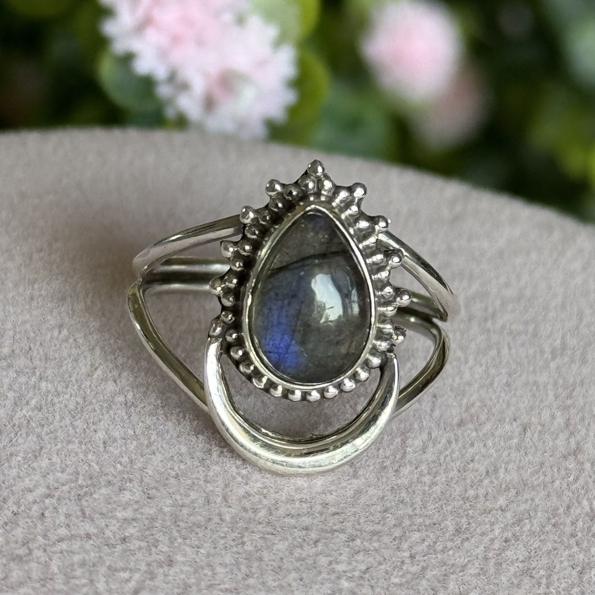 Labradorite 💍 925 Sterling Silver Ring (Size 7 )