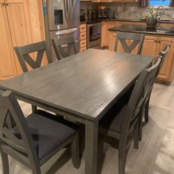 Kitchen Table Set (7 Piece)