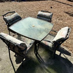 Patio Set With Four Chairs