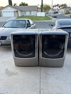 L.G frontload washer and gas dryer set
