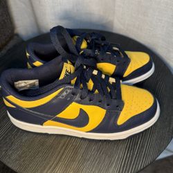 Michigan dunk low
