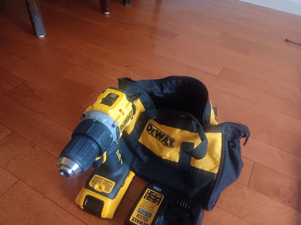 Drill Dewalt