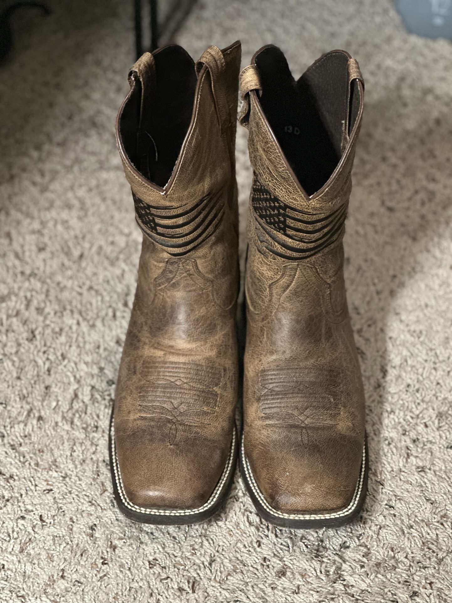 Men’s Ariat Boots Size 13D