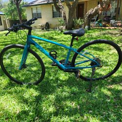 BIKE TREK FX2 in super good condition in good condition
