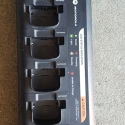 Motorola Muti Unit Charger