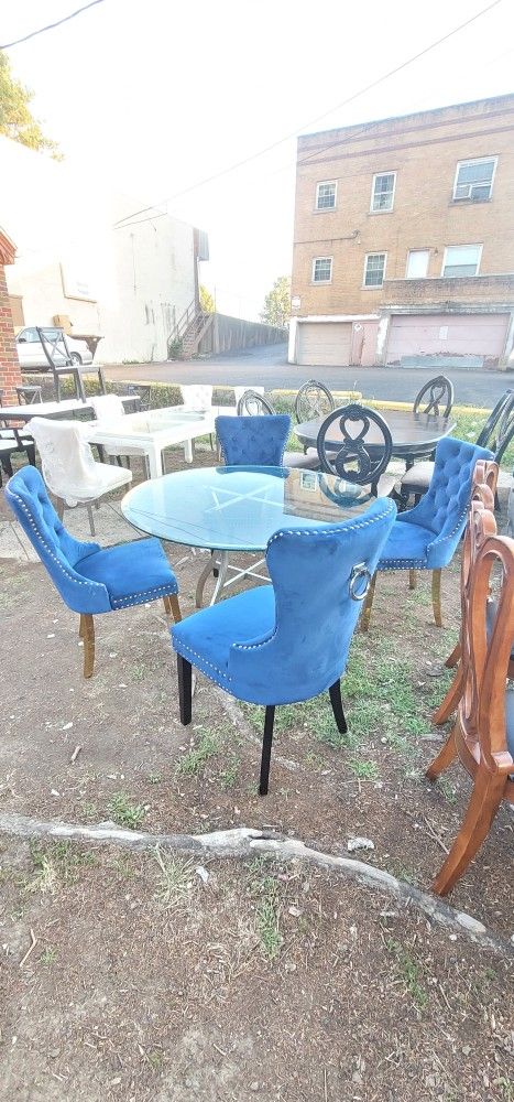 Table And 4chairs