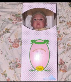 Paradise Galleries Treasury Gentle Touch 18in Vinyl Girl Baby Doll