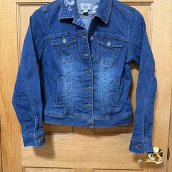 GH Bass & Co. Floral Denim Jacket - women’s size small