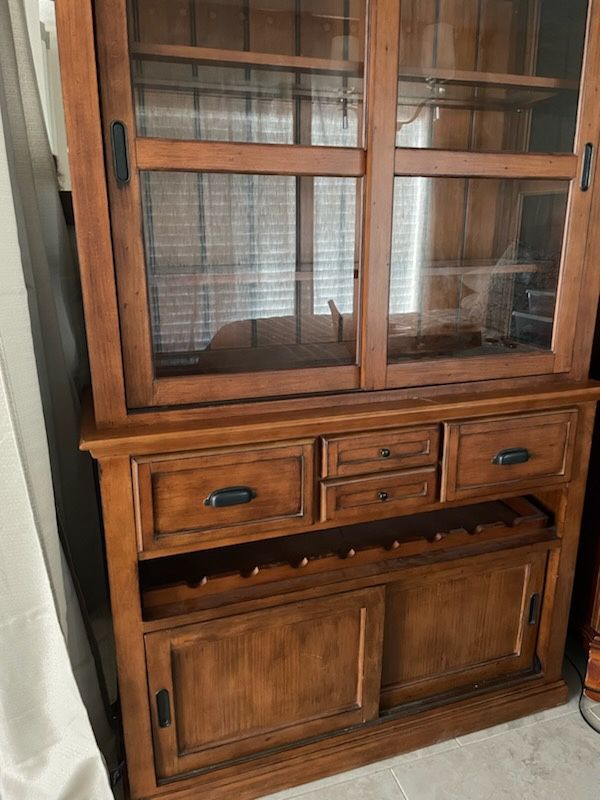 China Cabinet For Sell