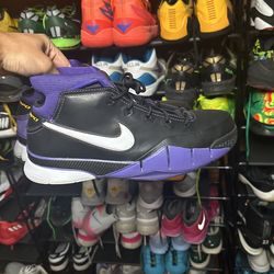 Kobe 1 Black Out Size 14