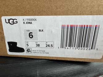 Ugg Jona Boot Size 6 Like New in Box