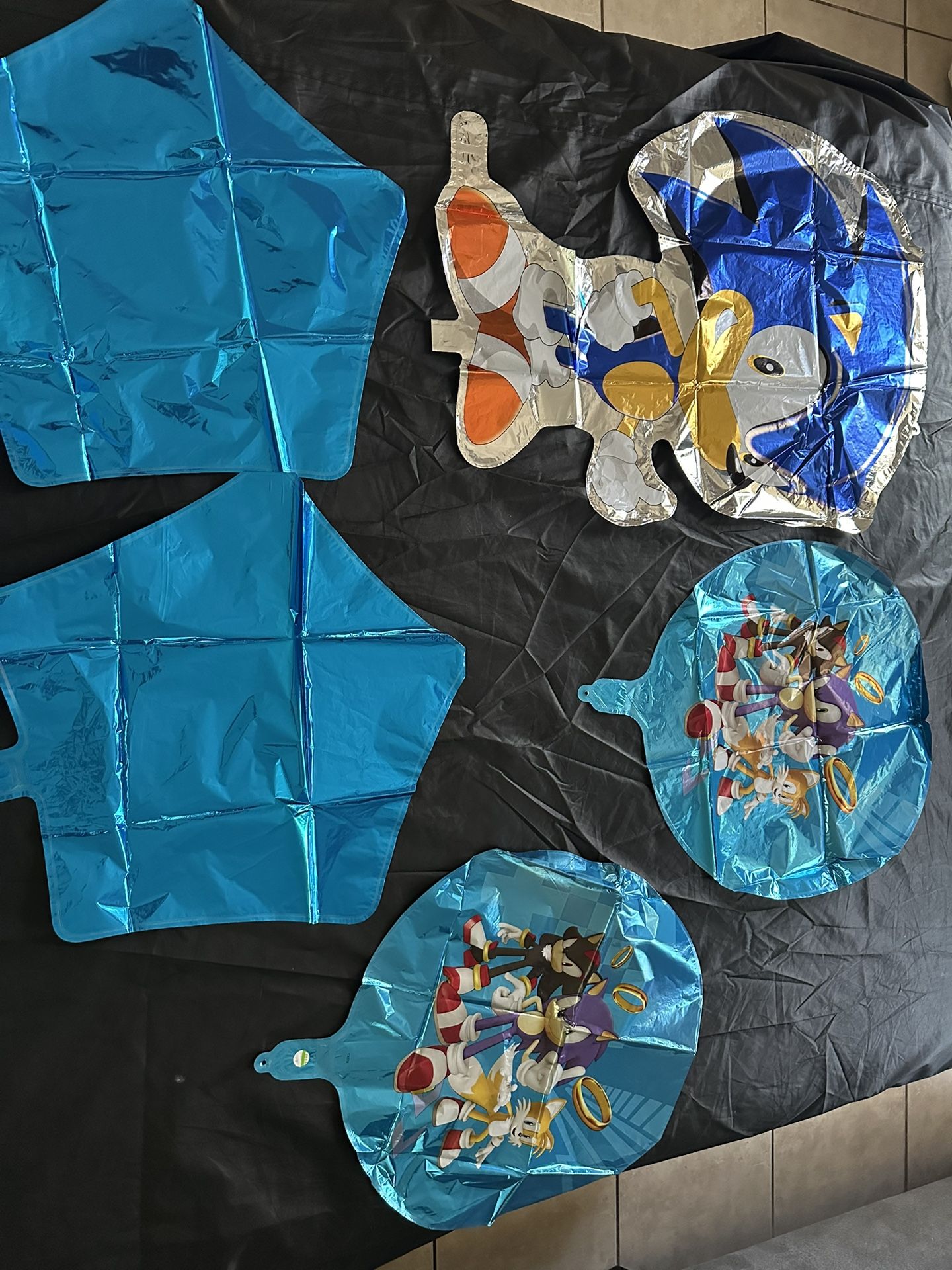 New sonic birthday party supply balloons