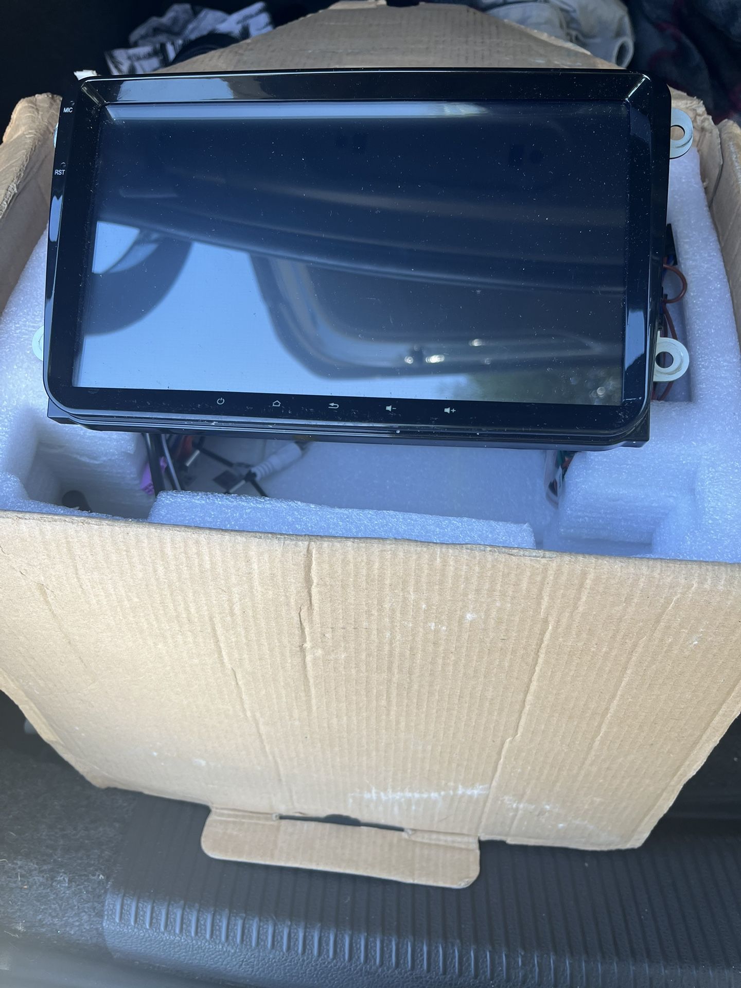 In dash Screen