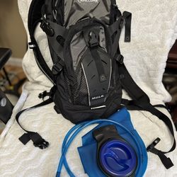 CAMELBAK MULE HYDRATION BACKPACK