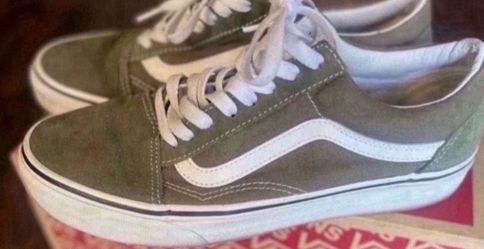 Woman Vans Size 9