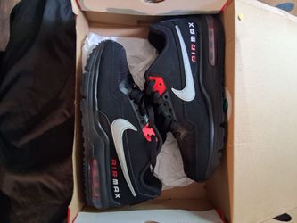 NIKE air max size 7