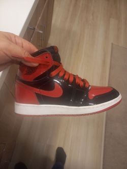 Nike tennis shoes 4.5