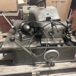 Sioux Valve Grinding Machine