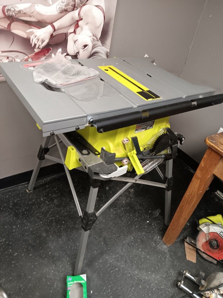 Ryobi RTS21G Portable Table Saw With Stand for Sale in Albuquerque, NM