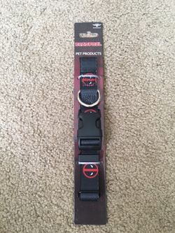 Medium MARVEL Deadpool dog/pet collar nwt
