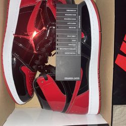 Air Jordan 1 Retro High OG Patent Bred