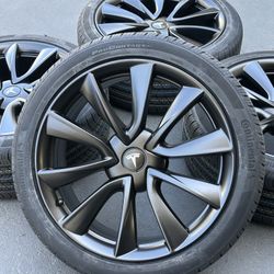 19” Tesla Model 3 factory wheels and tires Satin black new sensors