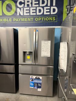 LG Smart Pull Handle 29-cu ft Smart French Door Refrigerator with Ice Maker and Water dispenser