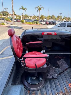 Barber chair