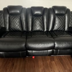 2 Leather Couches