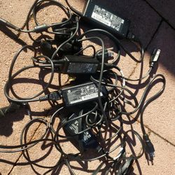 4 USED HP LAPTOP CHARGERS