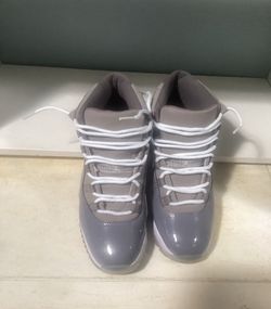 Jordan 11 cool grey’s Size 8.5 men