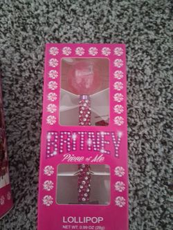 Brittany Spears lollipops with being being sticks
