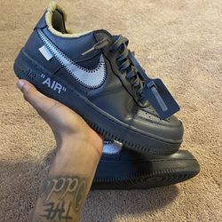 Nike Off-White Air Force 1 Size 8.5