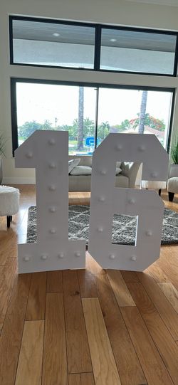 Marque Number 16